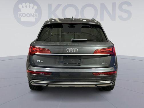 2023 Audi Q5 40 Premium