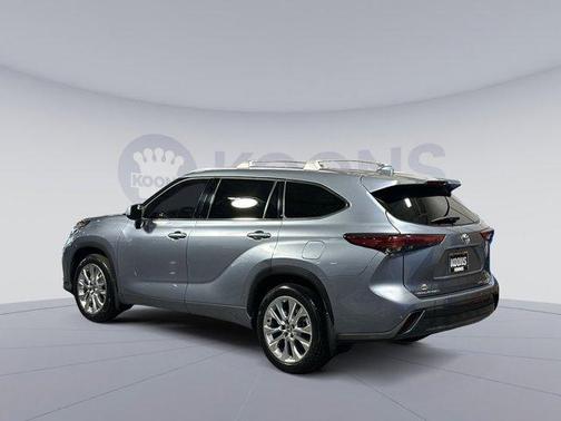 2022 Toyota Highlander Limited