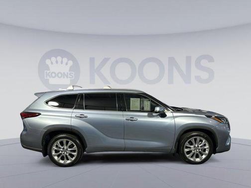 2022 Toyota Highlander Limited