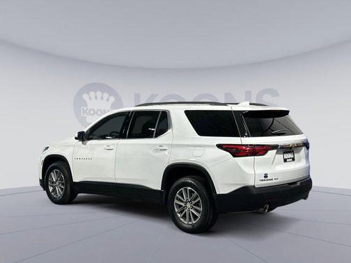 2022 Chevrolet Traverse LT Cloth