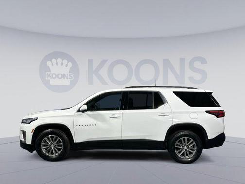 2022 Chevrolet Traverse LT Cloth