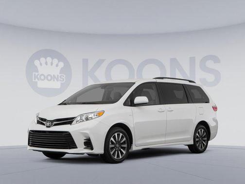 2020 Toyota Sienna SE