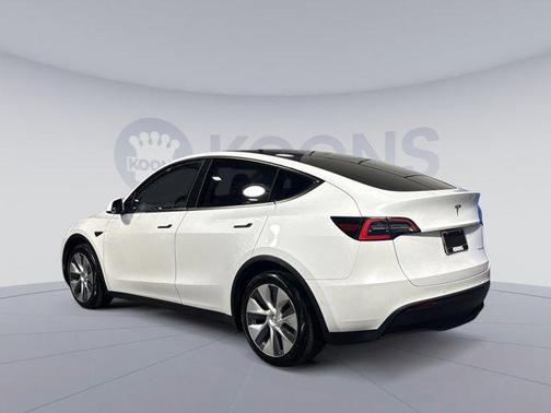 2021 Tesla Model Y Long Range Dual Motor All-Wheel Drive