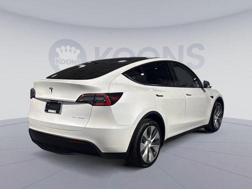 2021 Tesla Model Y Long Range Dual Motor All-Wheel Drive