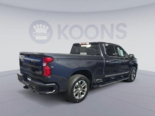 Dark Ash Metallic 2024 Chevrolet Silverado 1500 High Country