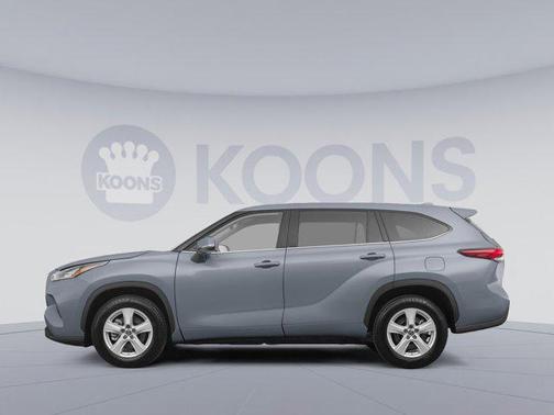 2020 Toyota Highlander LE
