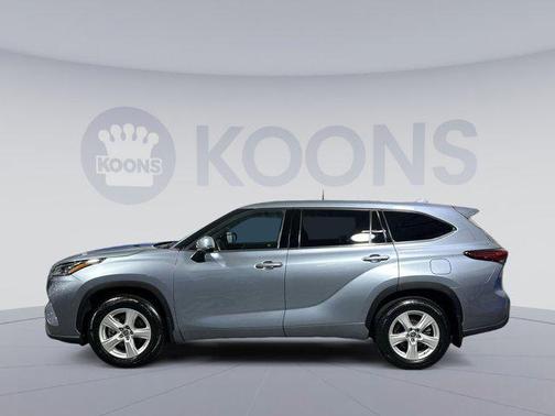 2020 Toyota Highlander LE