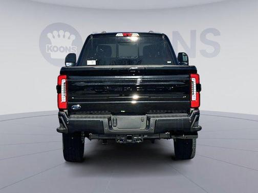 2025 Ford F-350 Platinum