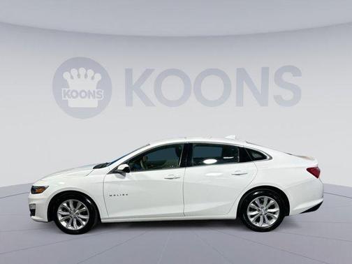 2022 Chevrolet Malibu FWD LT