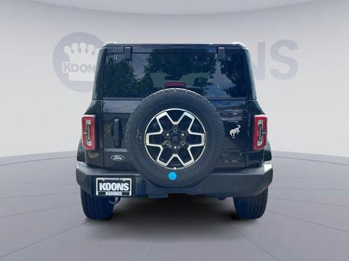 SHADOW BLACK 2026 Ford Bronco Outer Banks