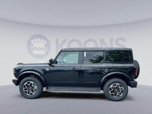 SHADOW BLACK 2026 Ford Bronco Outer Banks