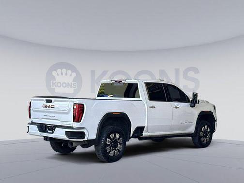 2024 GMC Sierra 3500 Denali