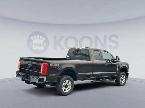 2025 Ford F-250 XLT