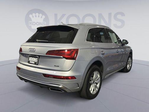 Florett Silver Metallic 2022 Audi Q5 45 S line Premium