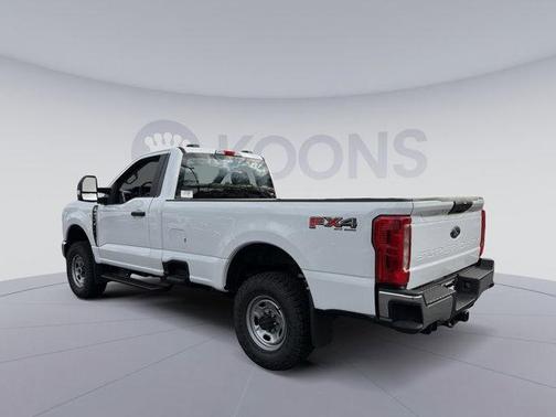OXFORD WHITE 2026 Ford F-350 XL