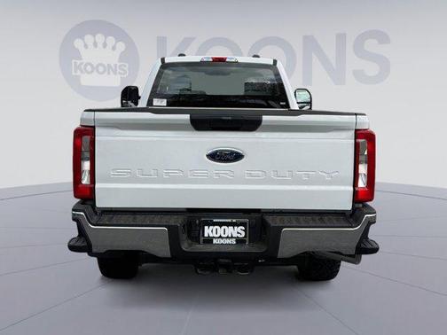 OXFORD WHITE 2026 Ford F-350 XL
