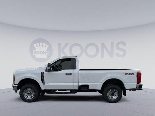 OXFORD WHITE 2026 Ford F-350 XL