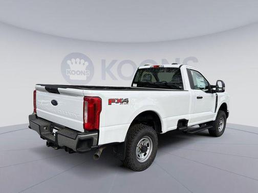 OXFORD WHITE 2026 Ford F-350 XL