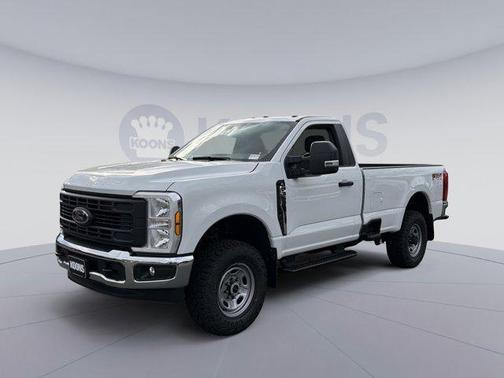 OXFORD WHITE 2026 Ford F-350 XL