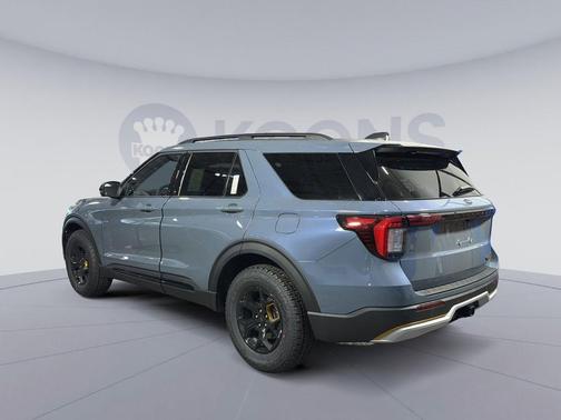 VAPOR BLUE 2026 Ford Explorer Tremor