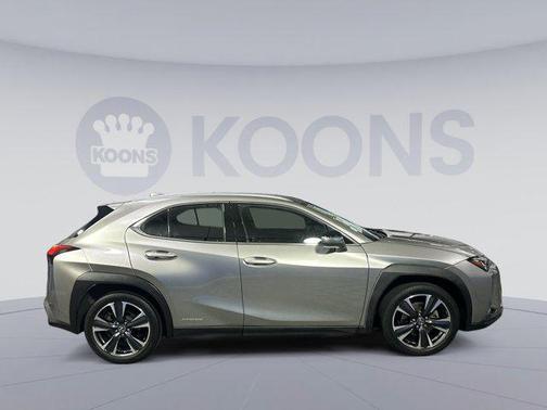 2020 Lexus UX 250h Base