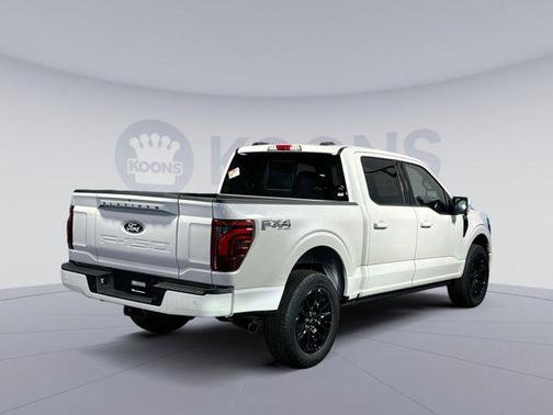 STAR WHITE METALLIC TRICOAT 2025 Ford F-150 Platinum