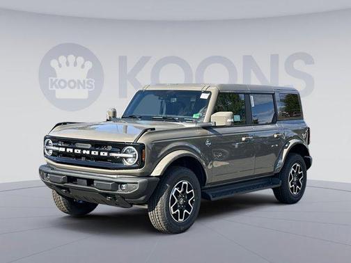 2025 Ford Bronco Outer Banks
