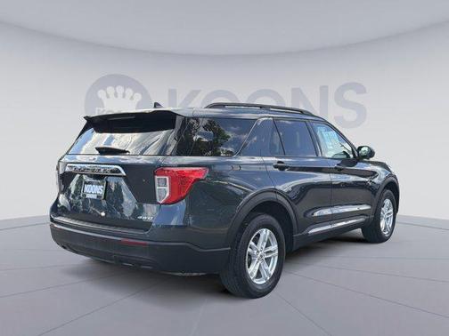 STONE BLUE METALLIC 2022 Ford Explorer XLT
