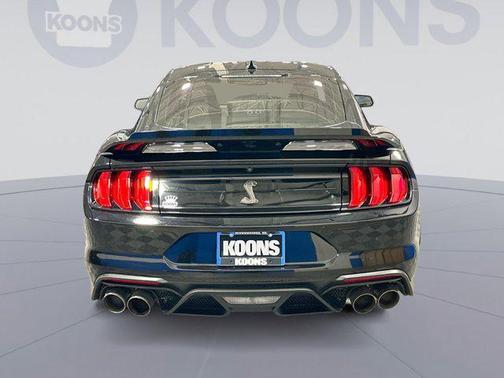 2022 Ford Shelby GT500 Base