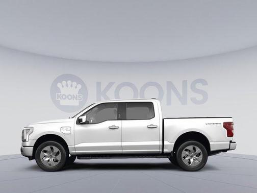 2025 Ford F-150 Lightning LARIAT