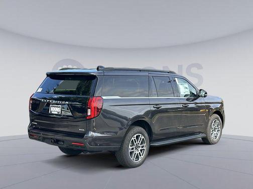 2025 Ford Expedition Max Active 4x4