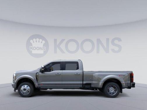 2026 Ford F-450 Platinum