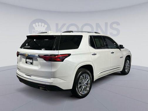 2023 Chevrolet Traverse High Country