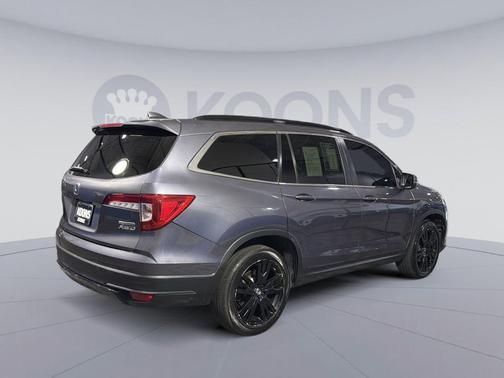 Modern Steel Metallic 2021 Honda Pilot AWD Special Edition