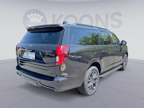 AGATE BLACK METALLIC 2026 Ford Expedition Max Platinum