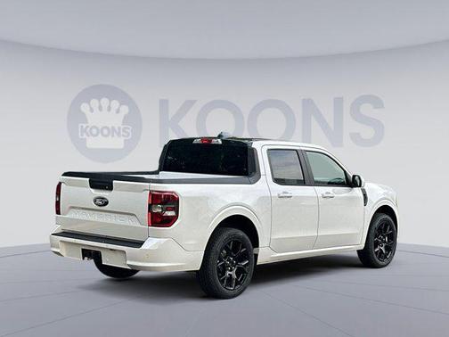 2025 Ford Maverick Lobo Standard