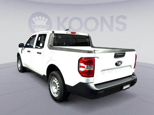 OXFORD WHITE 2026 Ford Maverick XL
