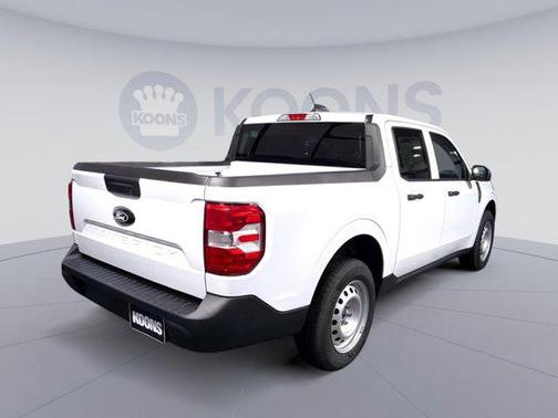 OXFORD WHITE 2026 Ford Maverick XL
