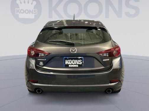 2018 Mazda Mazda3 Touring