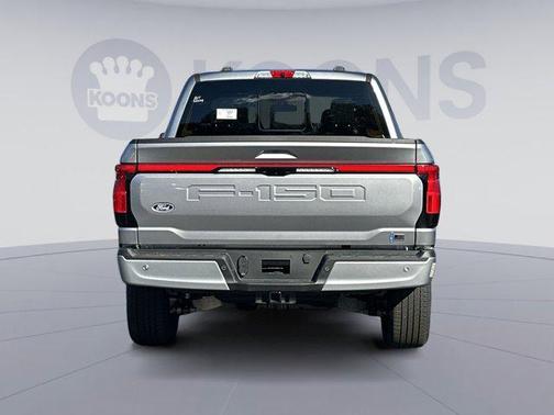 2025 Ford F-150 Lightning LARIAT