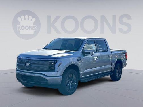 2025 Ford F-150 Lightning LARIAT