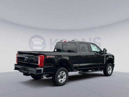 2025 Ford F-250 XLT