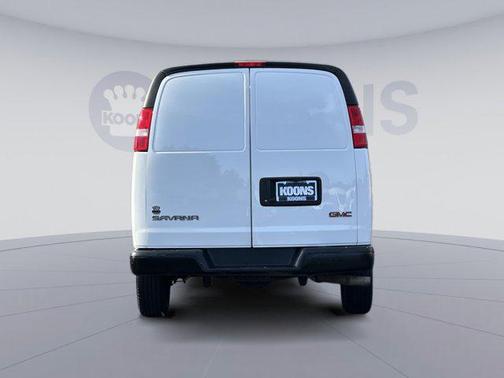 2023 GMC Savana 2500 Work Van