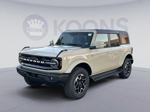 2025 Ford Bronco Outer Banks