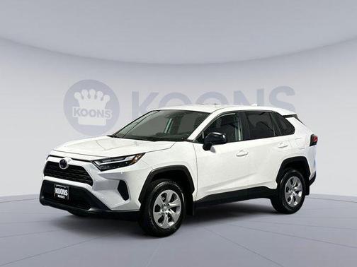 2023 Toyota RAV4 LE