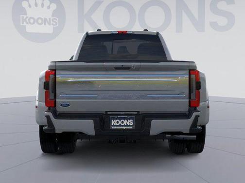 2025 Ford F-450 Platinum
