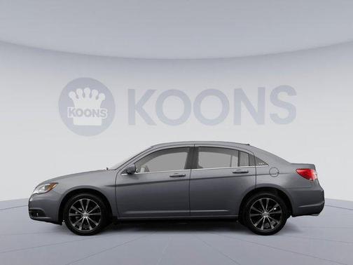 2013 Chrysler 200 LX