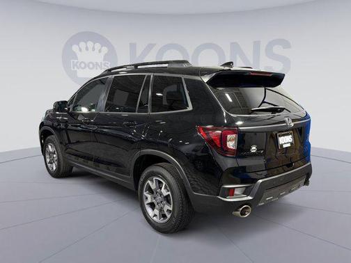 Crystal Black Pearl 2023 Honda Passport AWD TrailSport