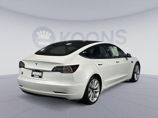 2021 Tesla Model 3 Standard Range Plus