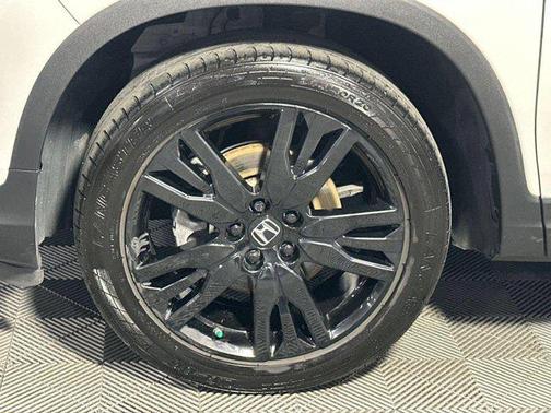 2022 Honda Pilot AWD Black Edition